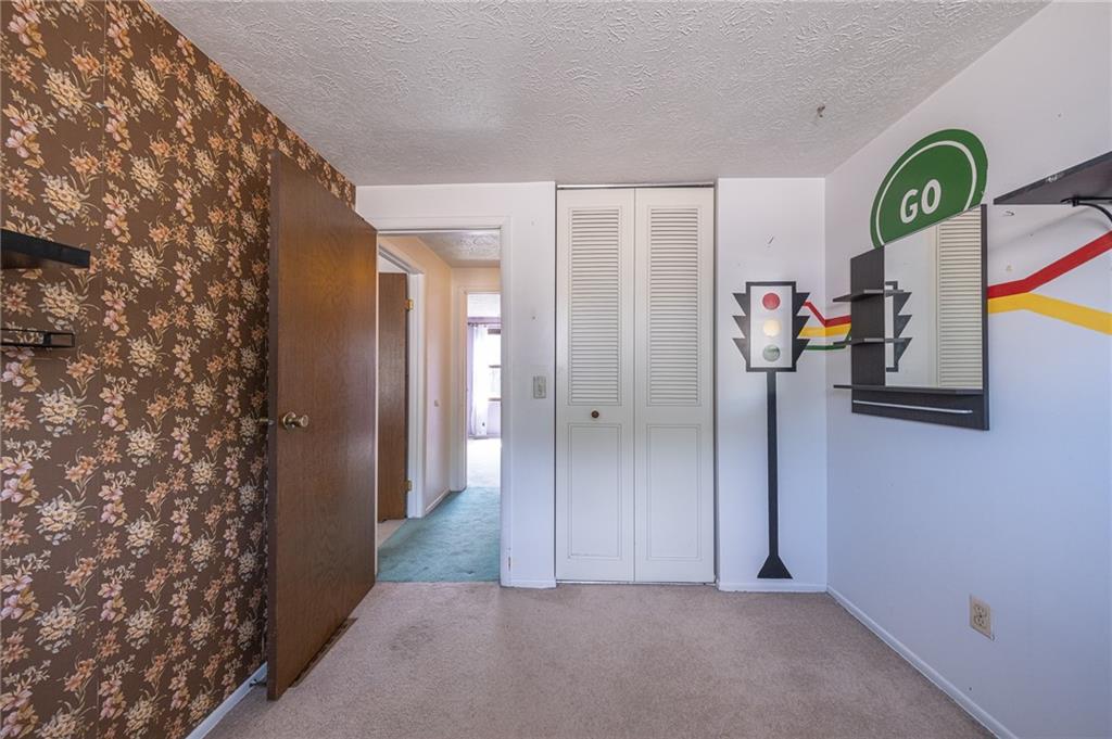 1310 Greenhill Rd Extension Pittsburgh, PA 15209 - Photo 22 of 39