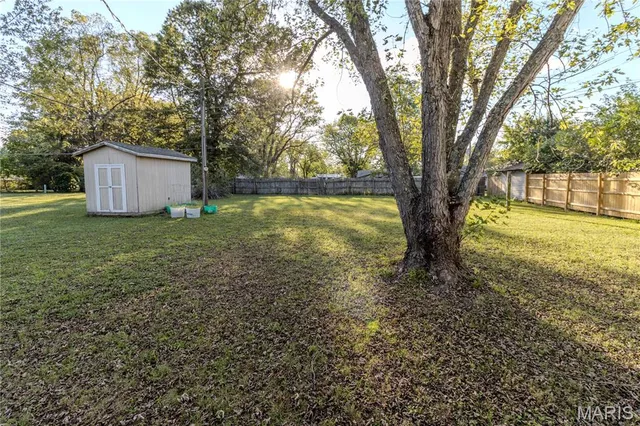 $89,000 | 223 Charles Street, Licking, MO 65542