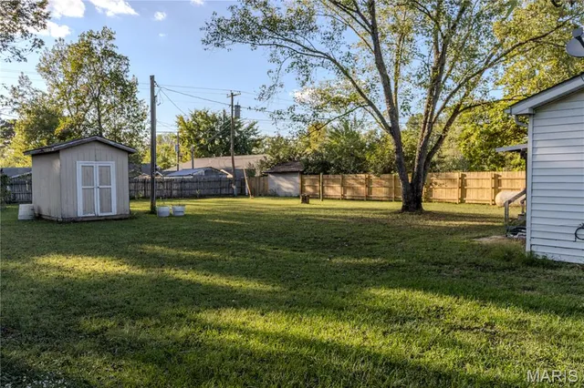 $89,000 | 223 Charles Street, Licking, MO 65542