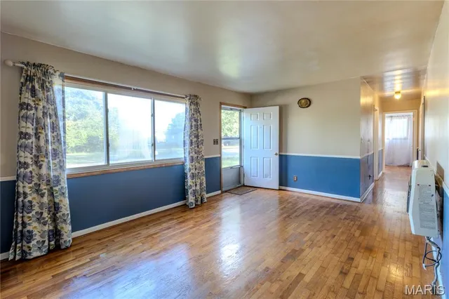 $89,000 | 223 Charles Street, Licking, MO 65542