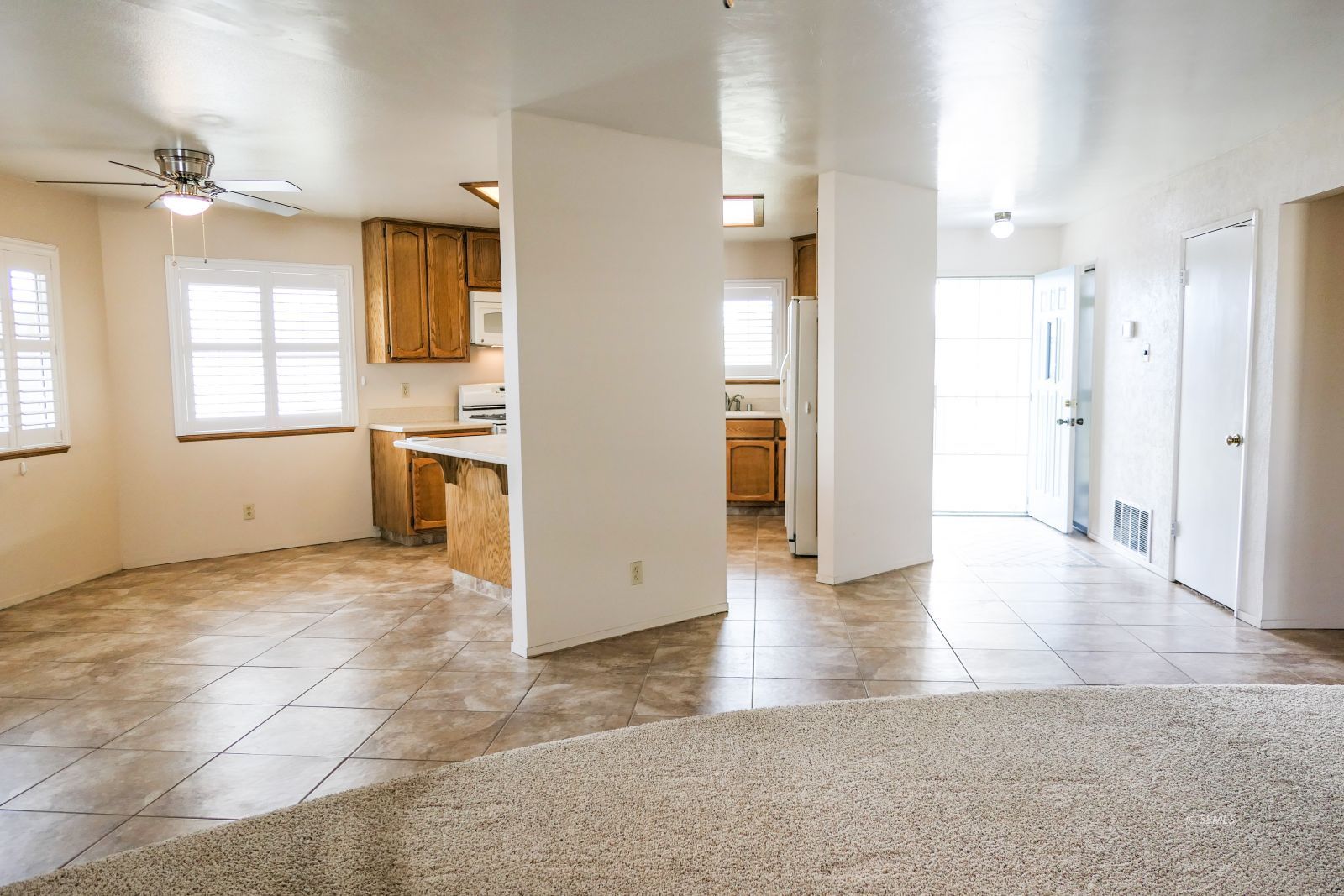 708 Ginger Avenue Ridgecrest, CA 93555 - Photo 8 of 45
