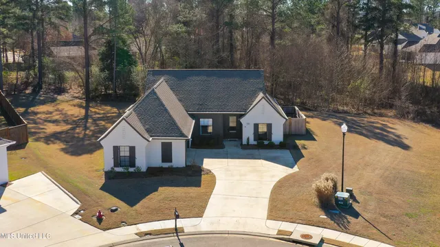 $409,900 | 131 Seymour Drive, Madison, MS 39110