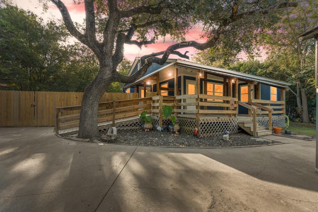 115 Fox Run Whitney, TX 76692 - Photo 1 of 1 View of front of property with covered porch