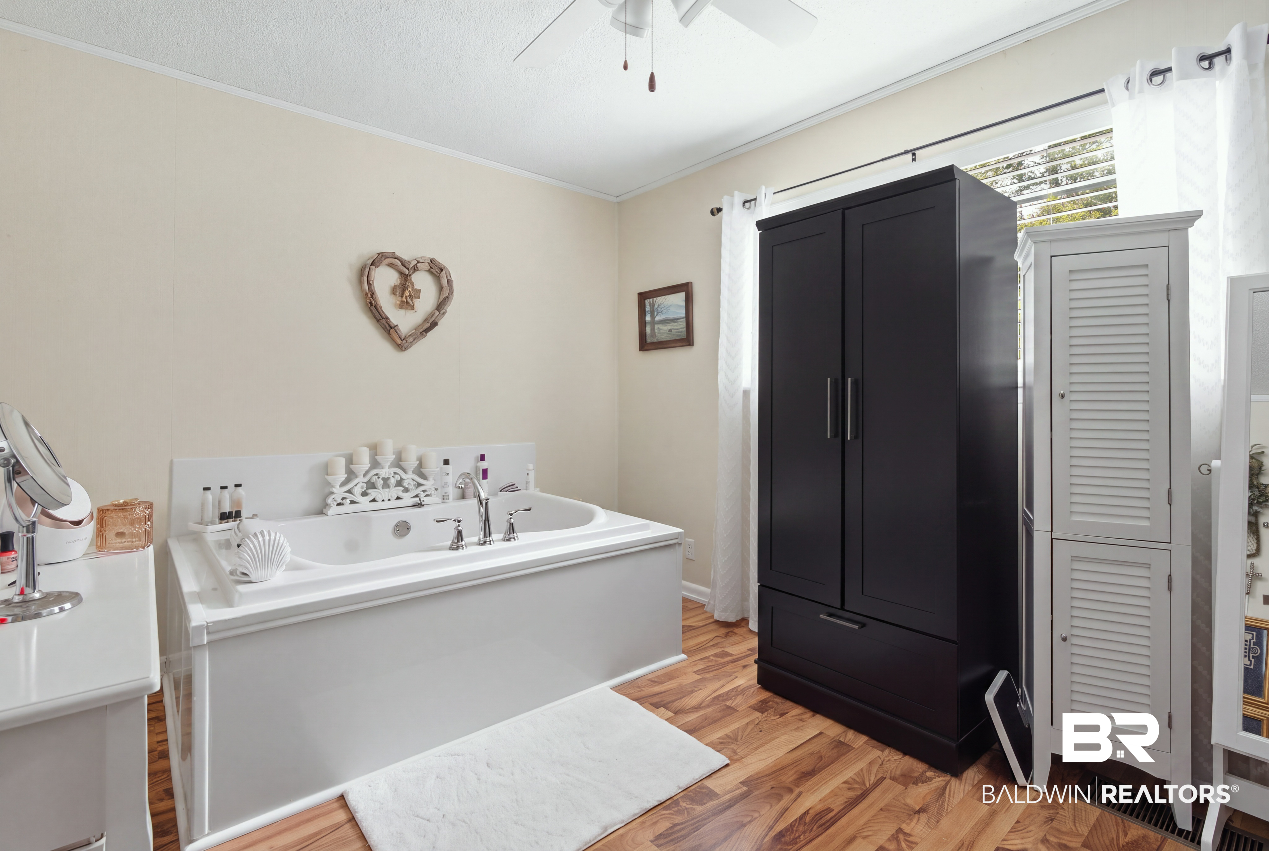 6043 Henderson Road Lowndesboro, AL 36752 - Photo 22 of 24 Gallery Image 22