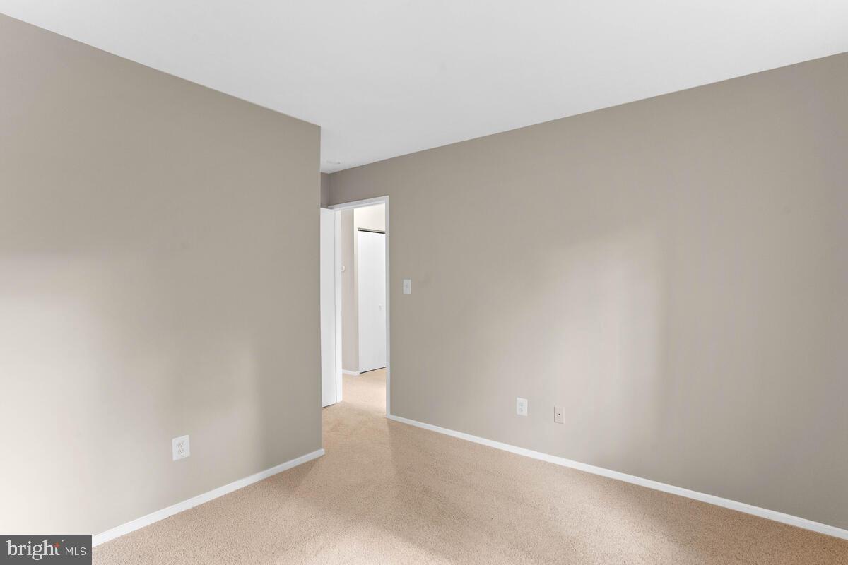 19619 Club Lake Road Gaithersburg, MD 20886 - Photo 21 of 30