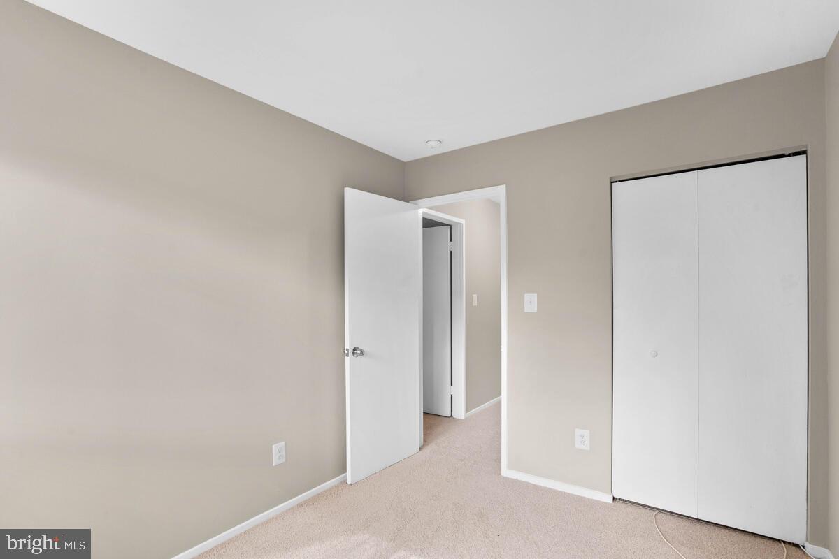 19619 Club Lake Road Gaithersburg, MD 20886 - Photo 23 of 30