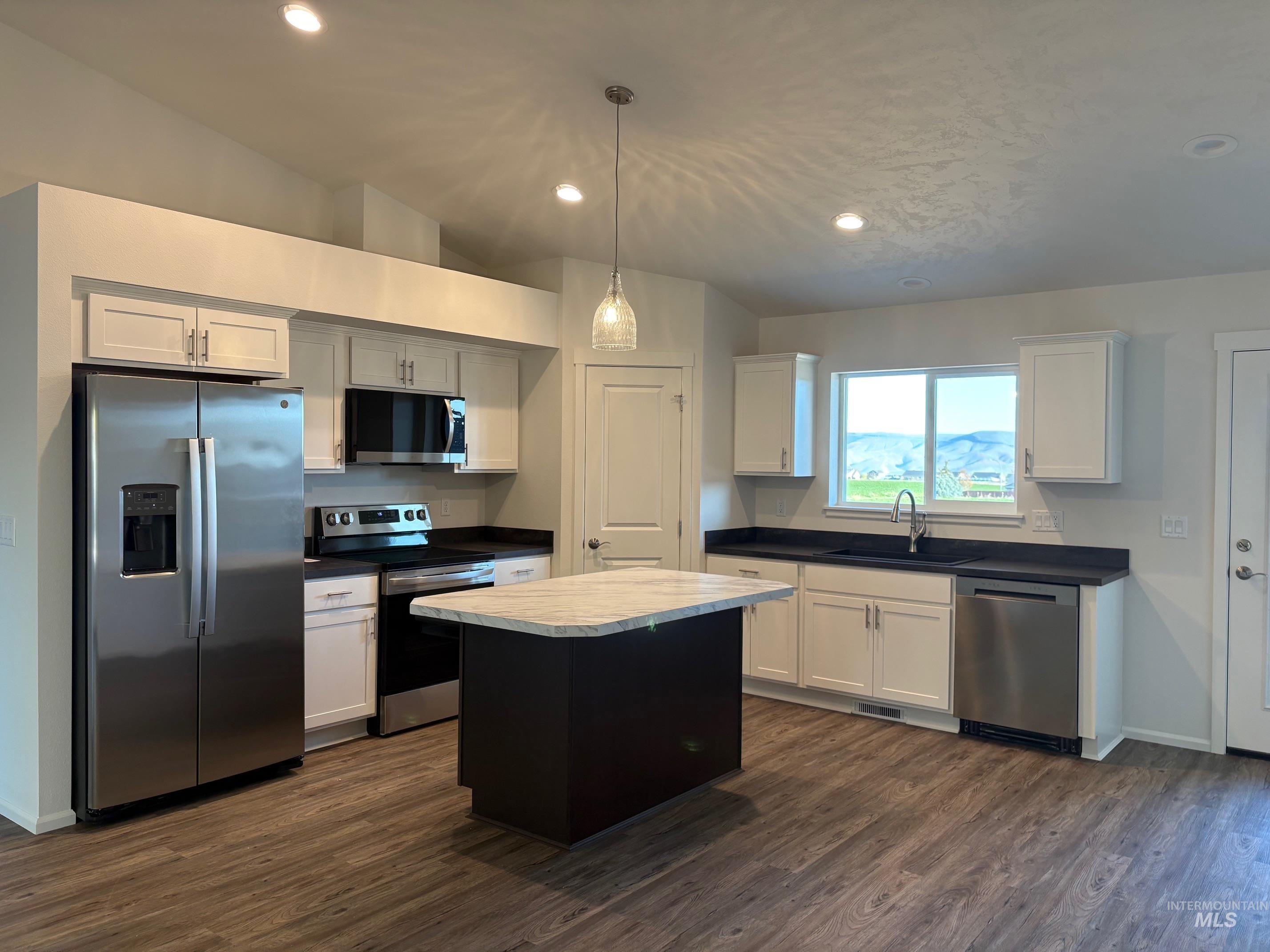 1811 Airway Avenue Lewiston, ID 83501 - Photo 5 of 11