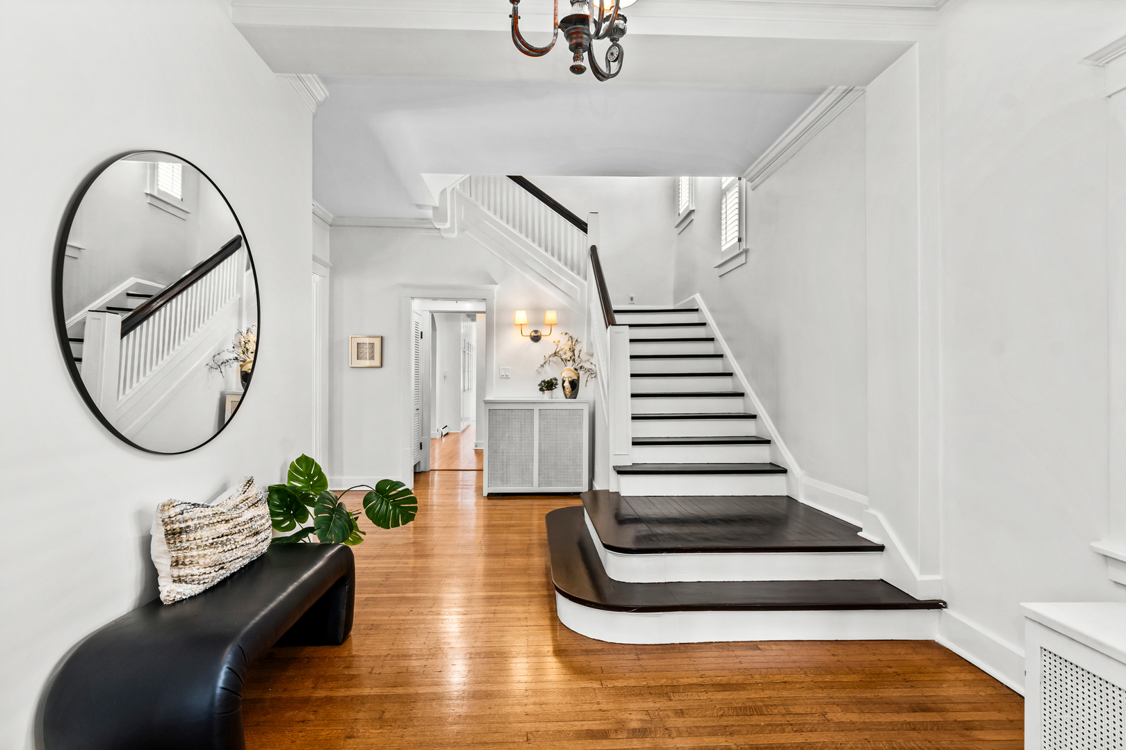 714 Sheridan Road Evanston, IL 60202 - Photo 5 of 45 Gallery Image 5