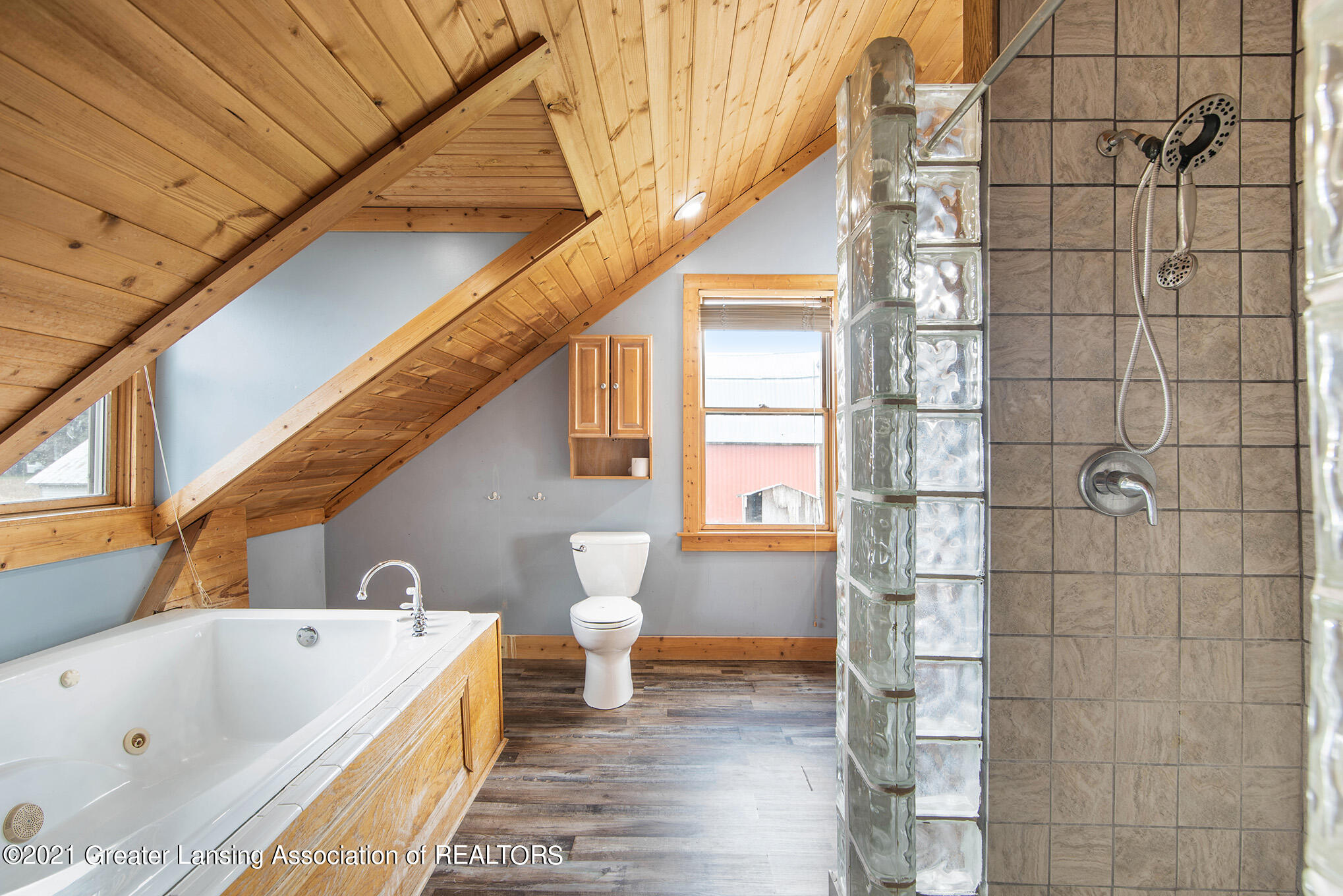 8828 South Lowell Road Dewitt, MI 48820 - Photo 15 of 51 Private Bath