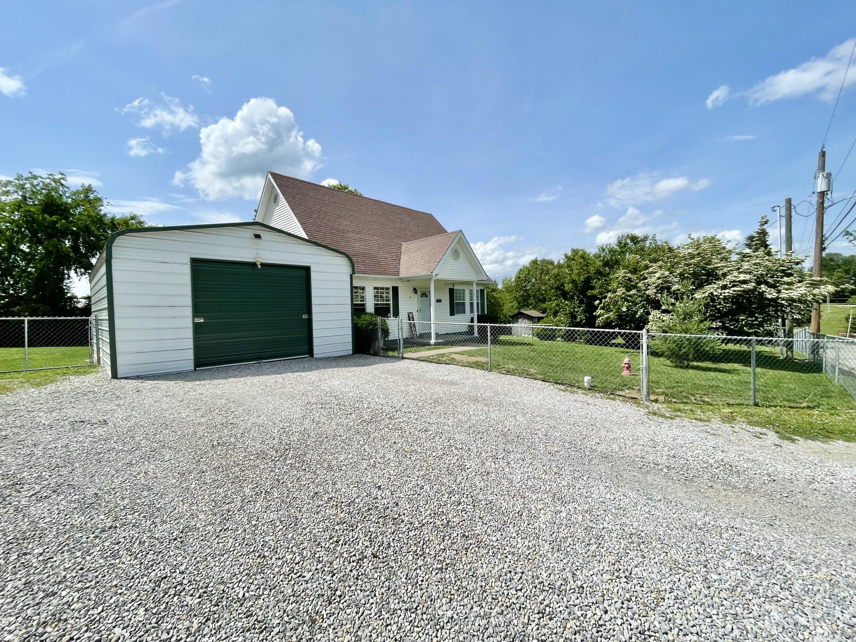 75 Reed Hill Berea, KY 40403 - Photo 2 of 39 7FE0CE35-DE5A-40B9-BA34-A5A30E75BBF0_1_2