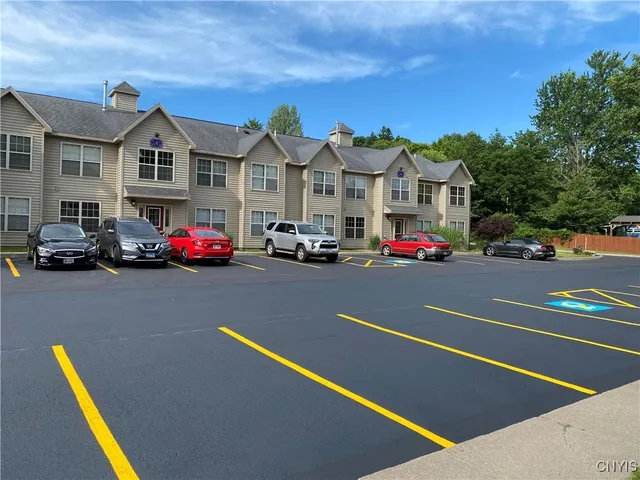 $1,150 | 127 Spring Avenue, Watertown, NY 13601