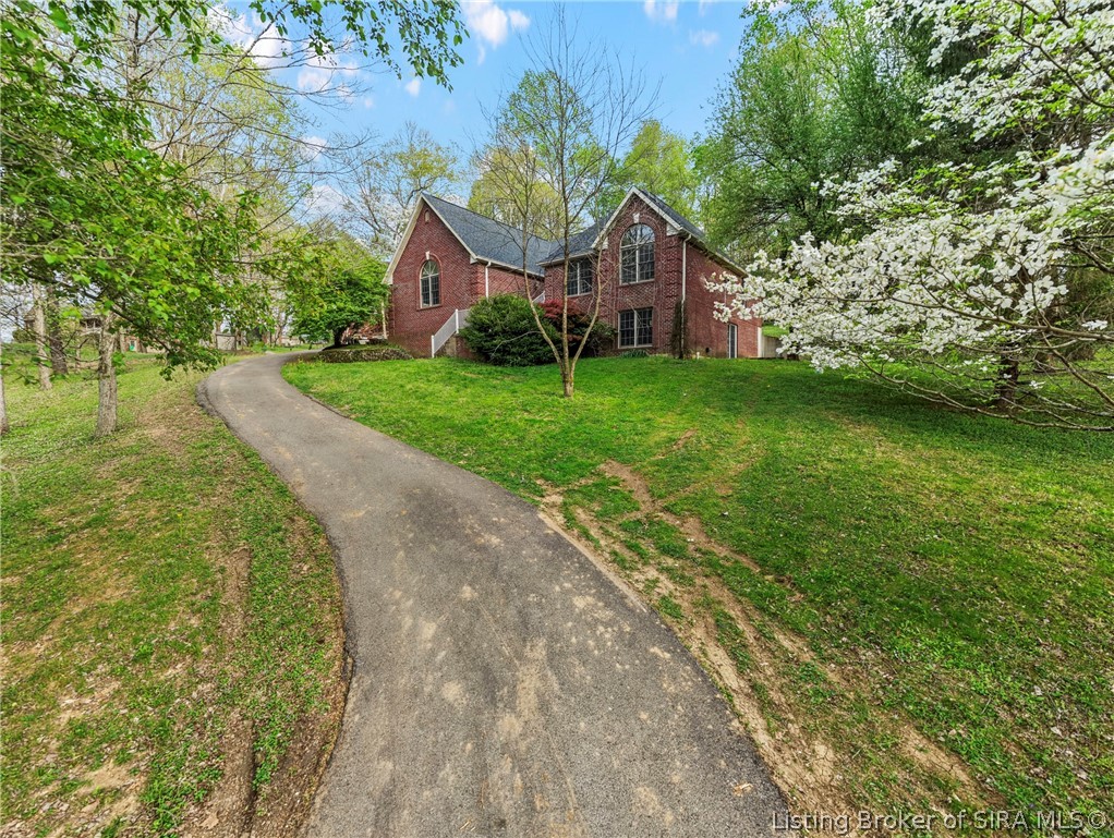 7490 Cunningham Sarles Road Borden, IN 47106 - Photo 4 of 57