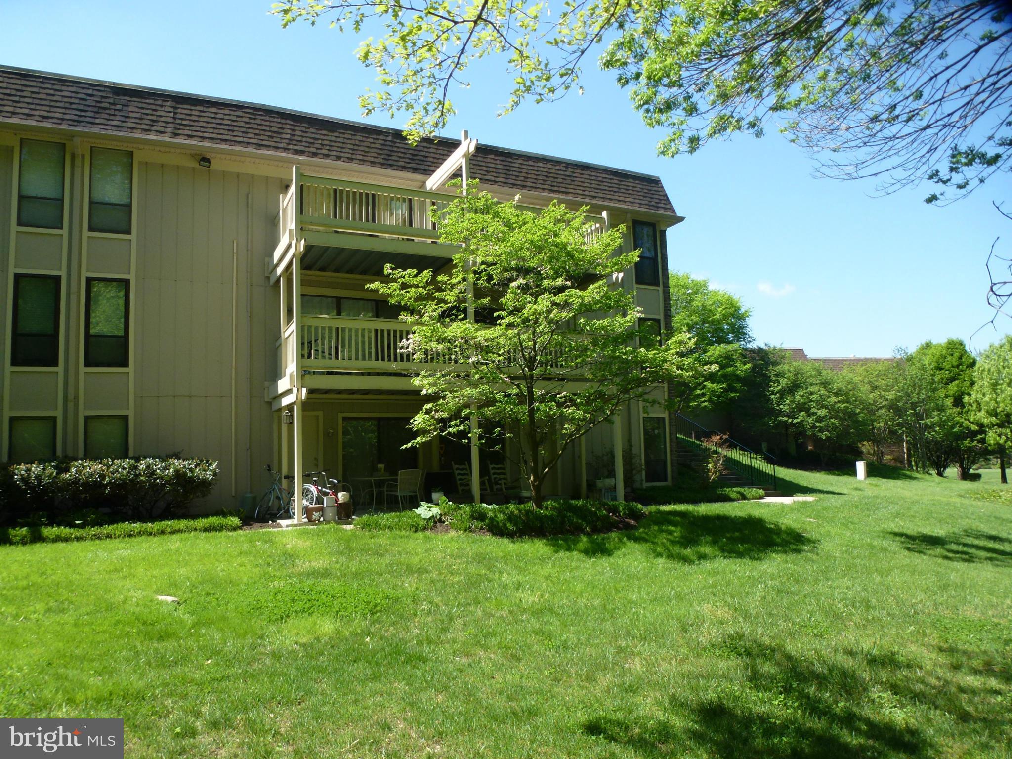 5778 Rexford Court, Unit I Springfield, VA 22152 - Photo 1 of 23 Exterior (Front)