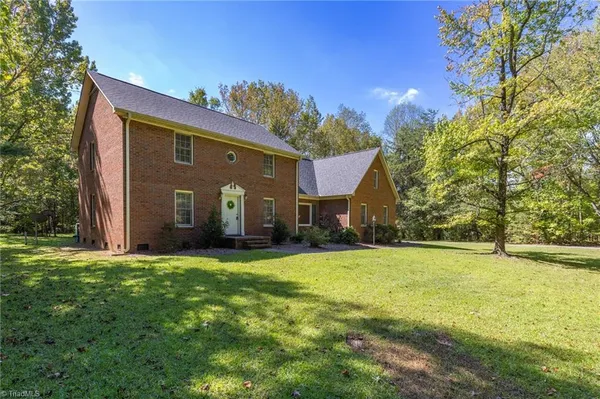 $680,000 | 6100 Pintail Court, Oak Ridge, NC 27310