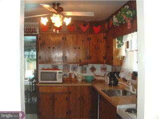 1351 Cabin Road Hatfield, PA 19440 - Photo 4 of 5 Gallery Image 4