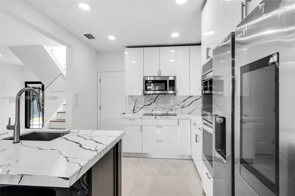 $1,039,000 | 66 Northwest 73rd Place, Miami, FL 33126