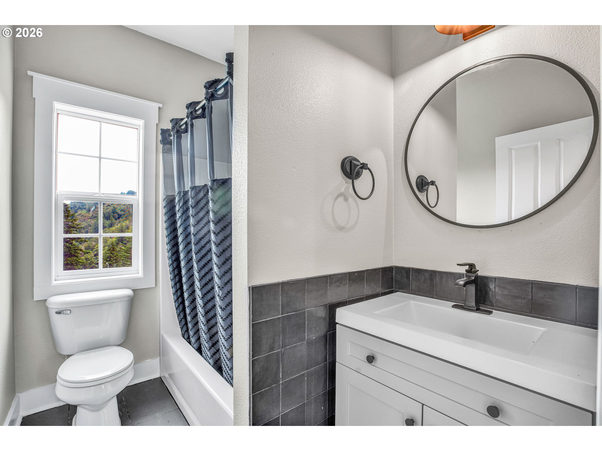 22 South Fork Road Washougal, WA 98671 - Photo 43 of 48 Bathroom