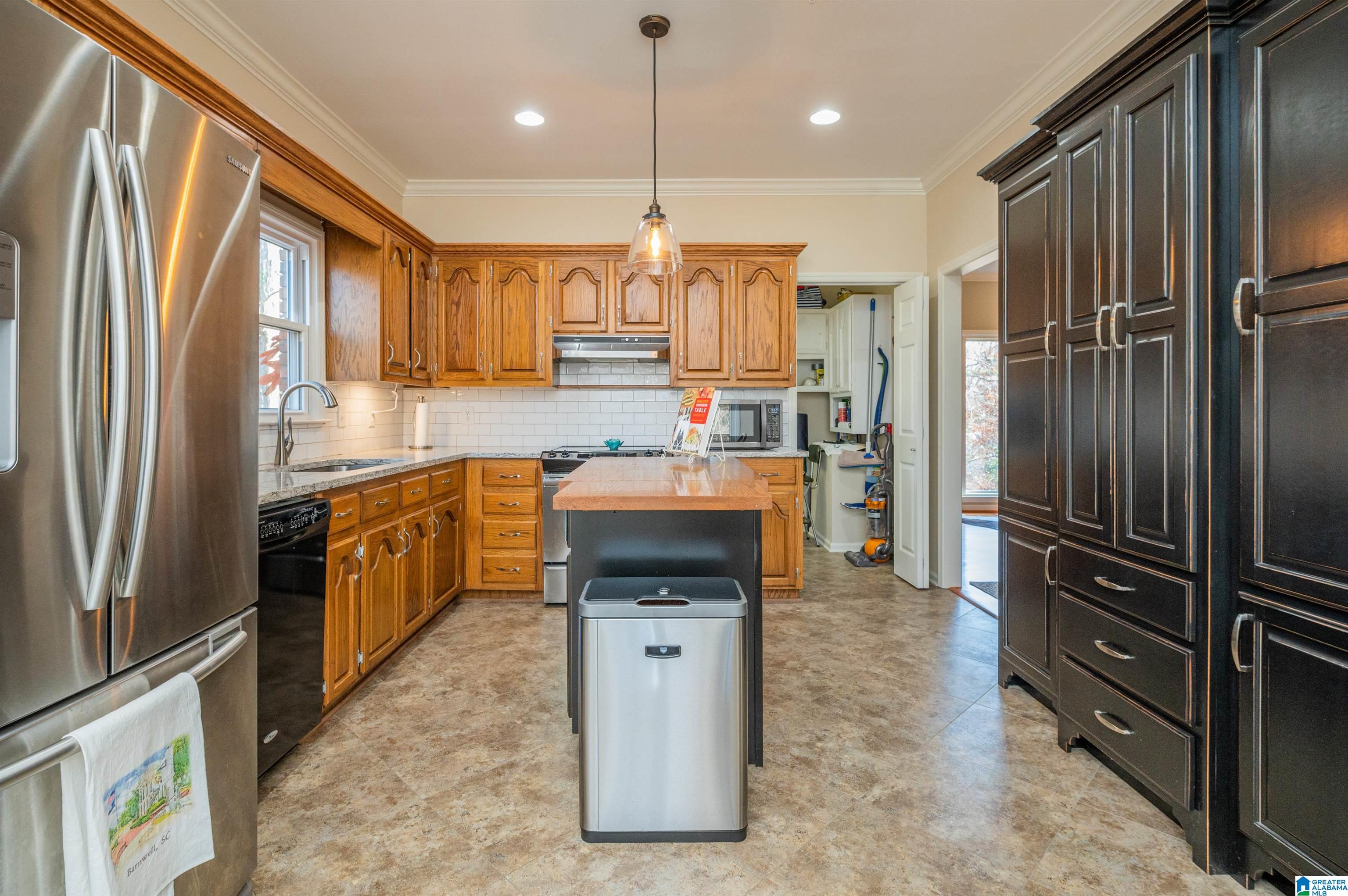2754 Stevens Creek Road Birmingham, AL 35244 - Photo 16 of 50
