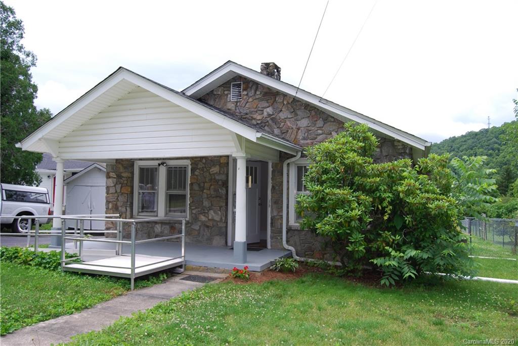 340 Bee Tree Road, Unit 203 Swannanoa, NC 28778 - Photo 1 of 31 Gallery Image 1