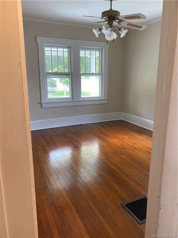 340 Bee Tree Road, Unit 203 Swannanoa, NC 28778 - Photo 13 of 31 Gallery Image 13