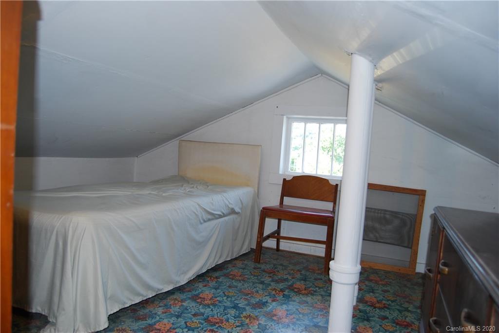 340 Bee Tree Road, Unit 203 Swannanoa, NC 28778 - Photo 27 of 31 Gallery Image 27