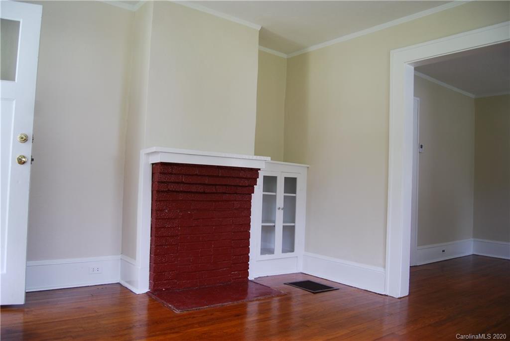340 Bee Tree Road, Unit 203 Swannanoa, NC 28778 - Photo 6 of 31 Gallery Image 6