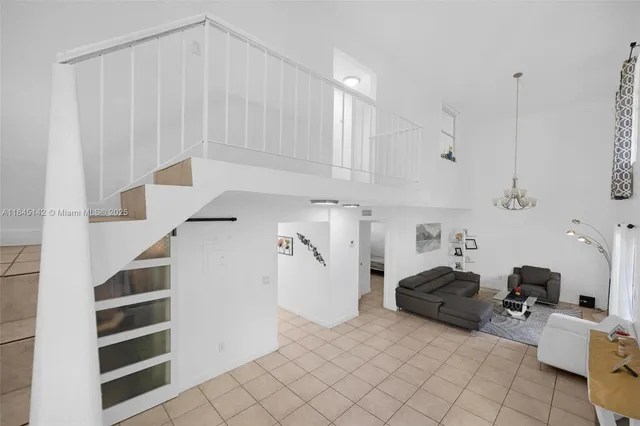 $285,000 | 8500 Southwest 109th Avenue, Unit 6112, Miami, FL 33173