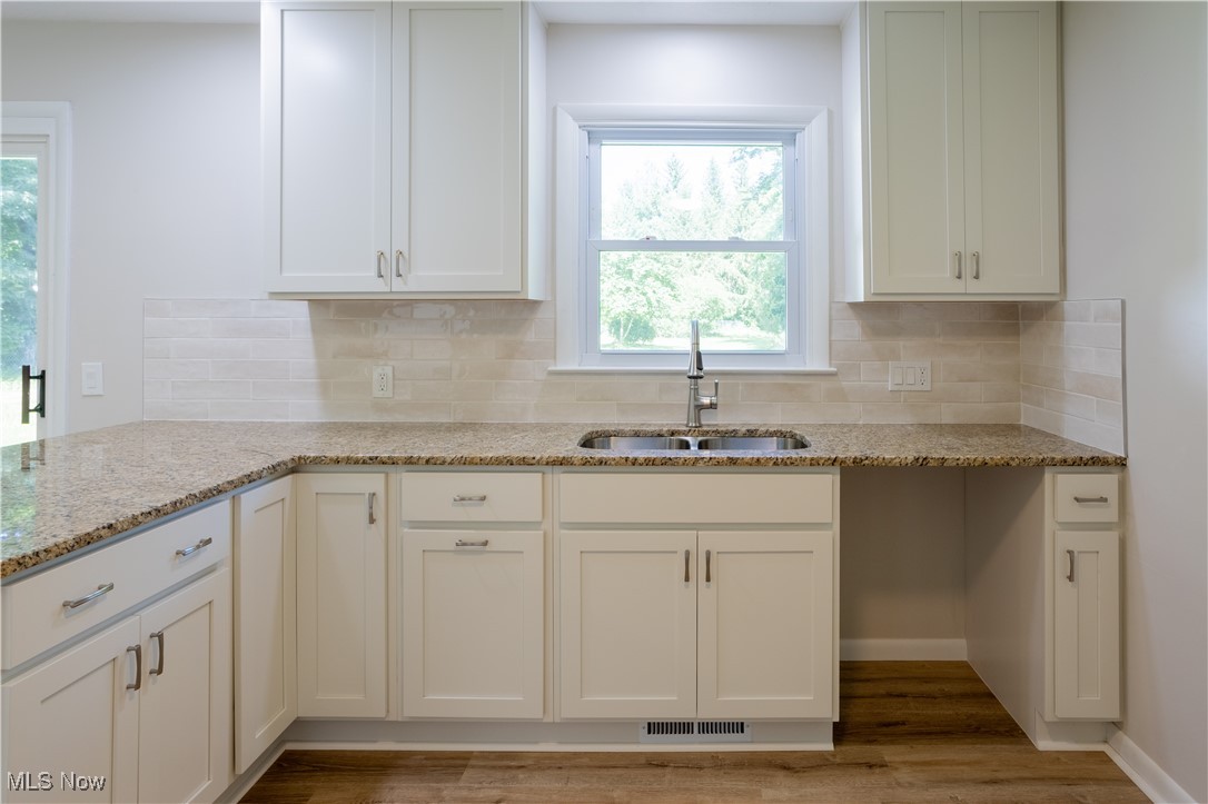 5591 Columbia Road Medina, OH 44256 - Photo 4 of 31 Gallery Image 4