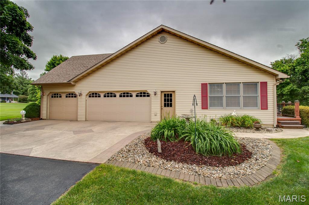 18 Tra Lin Alton, IL 62002 - Photo 51 of 77