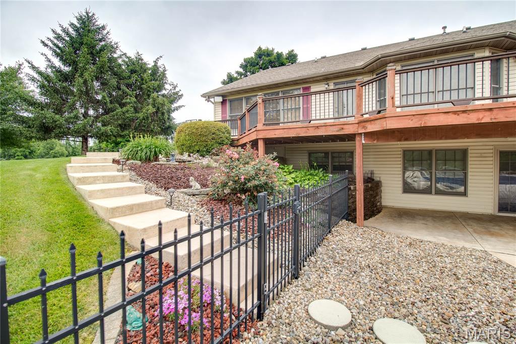 18 Tra Lin Alton, IL 62002 - Photo 65 of 77