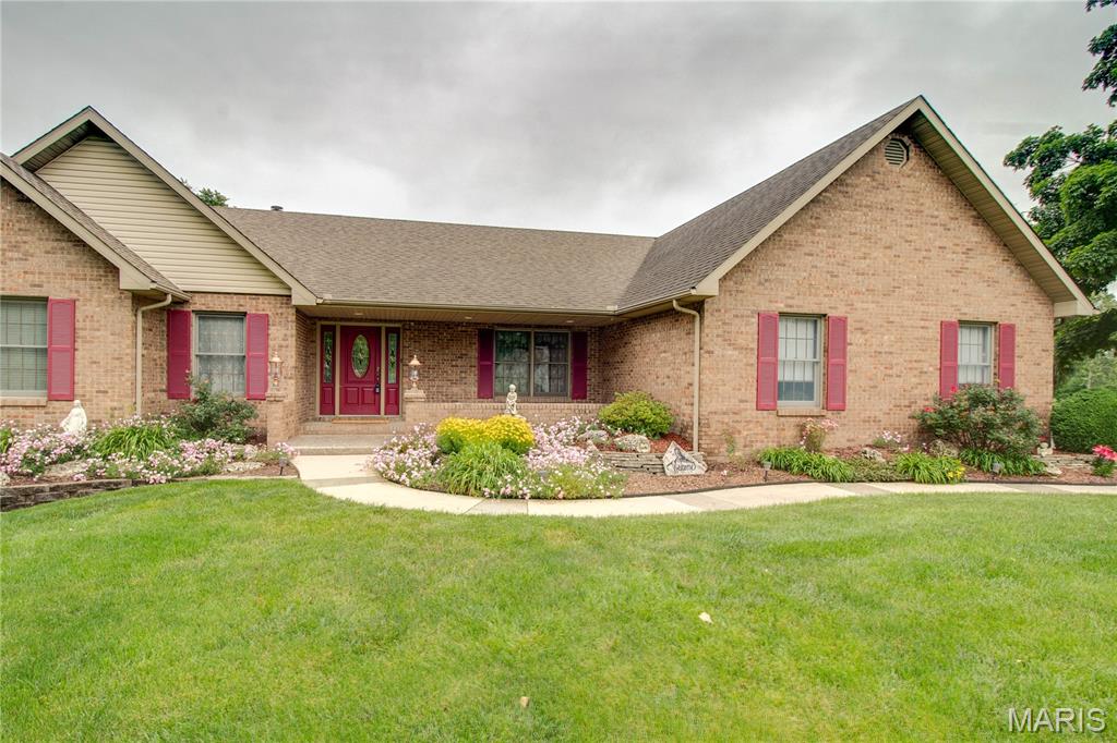 18 Tra Lin Alton, IL 62002 - Photo 7 of 77