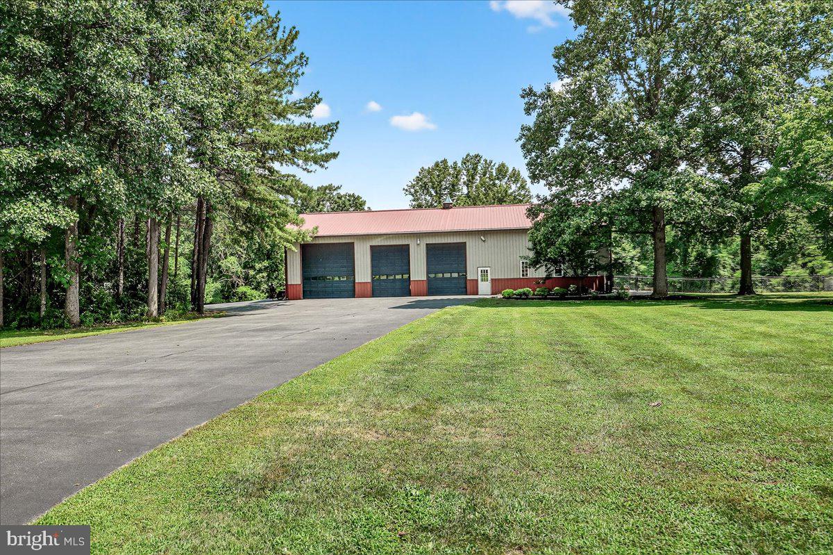 8418 Peters Road Frederick, MD 21704 - Photo 5 of 145 Gallery Image 5