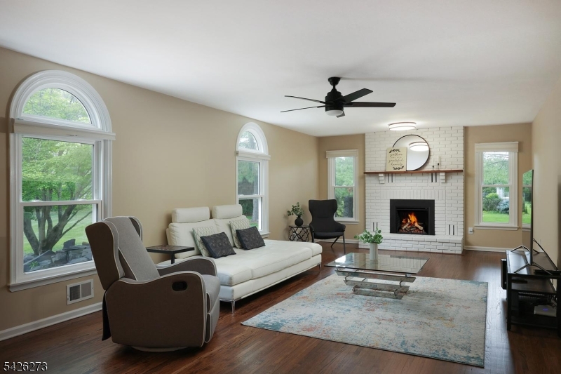 77 Ridgeview Drive Belle Mead, NJ 08502 - Photo 16 of 50