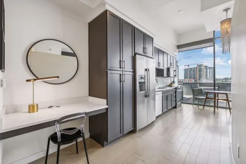 $750,000 | 1212 Laurel Street, Unit 509, Nashville, TN 37203