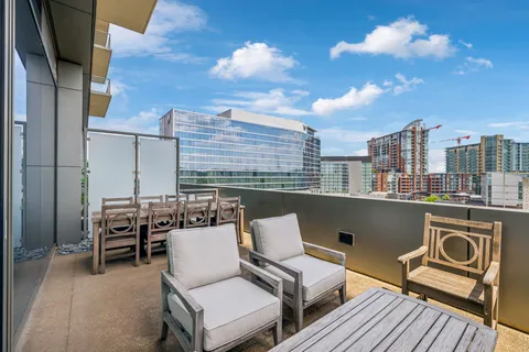 $750,000 | 1212 Laurel Street, Unit 509, Nashville, TN 37203