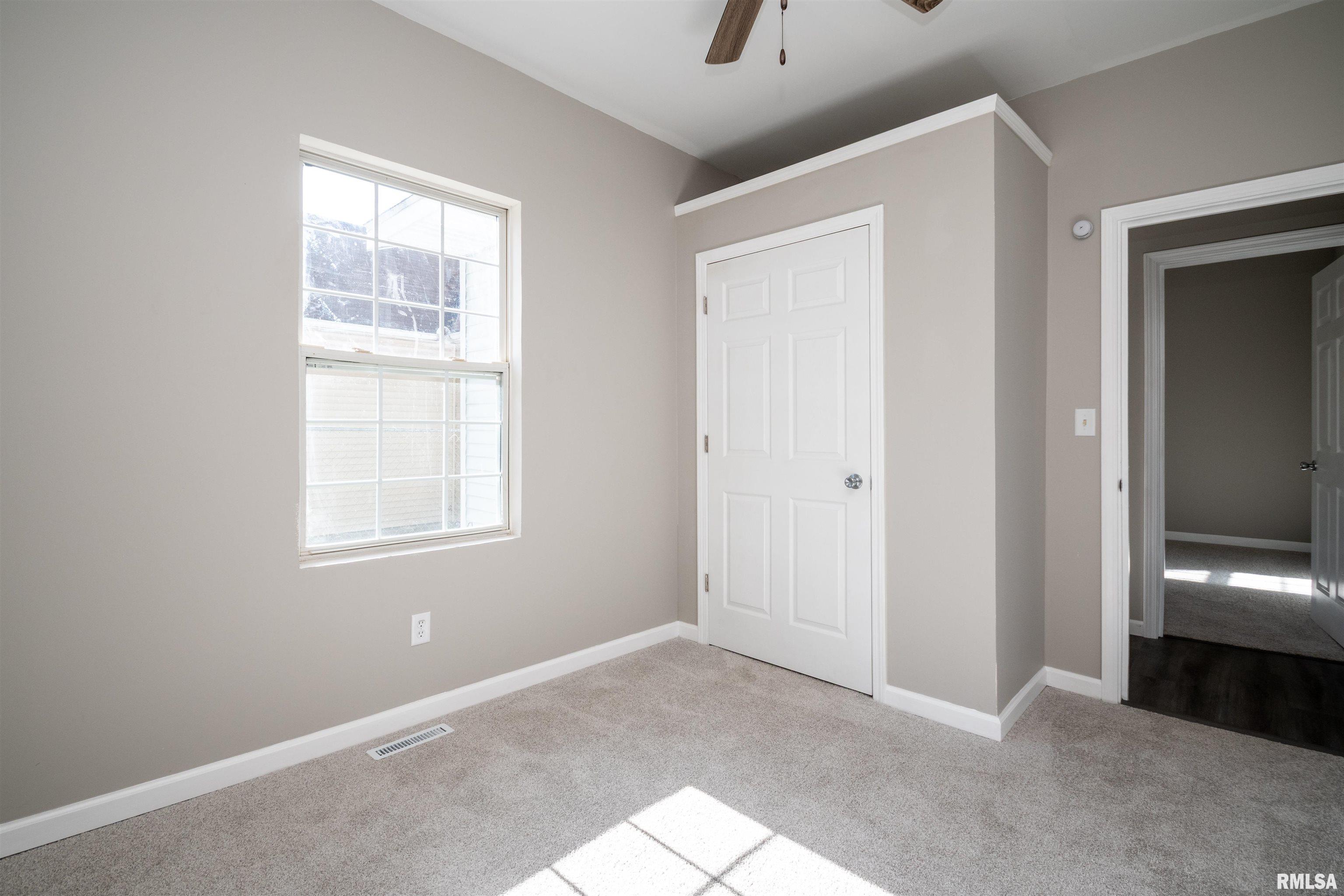 1014 South 3rd Street Pekin, IL 61554 - Photo 16 of 37