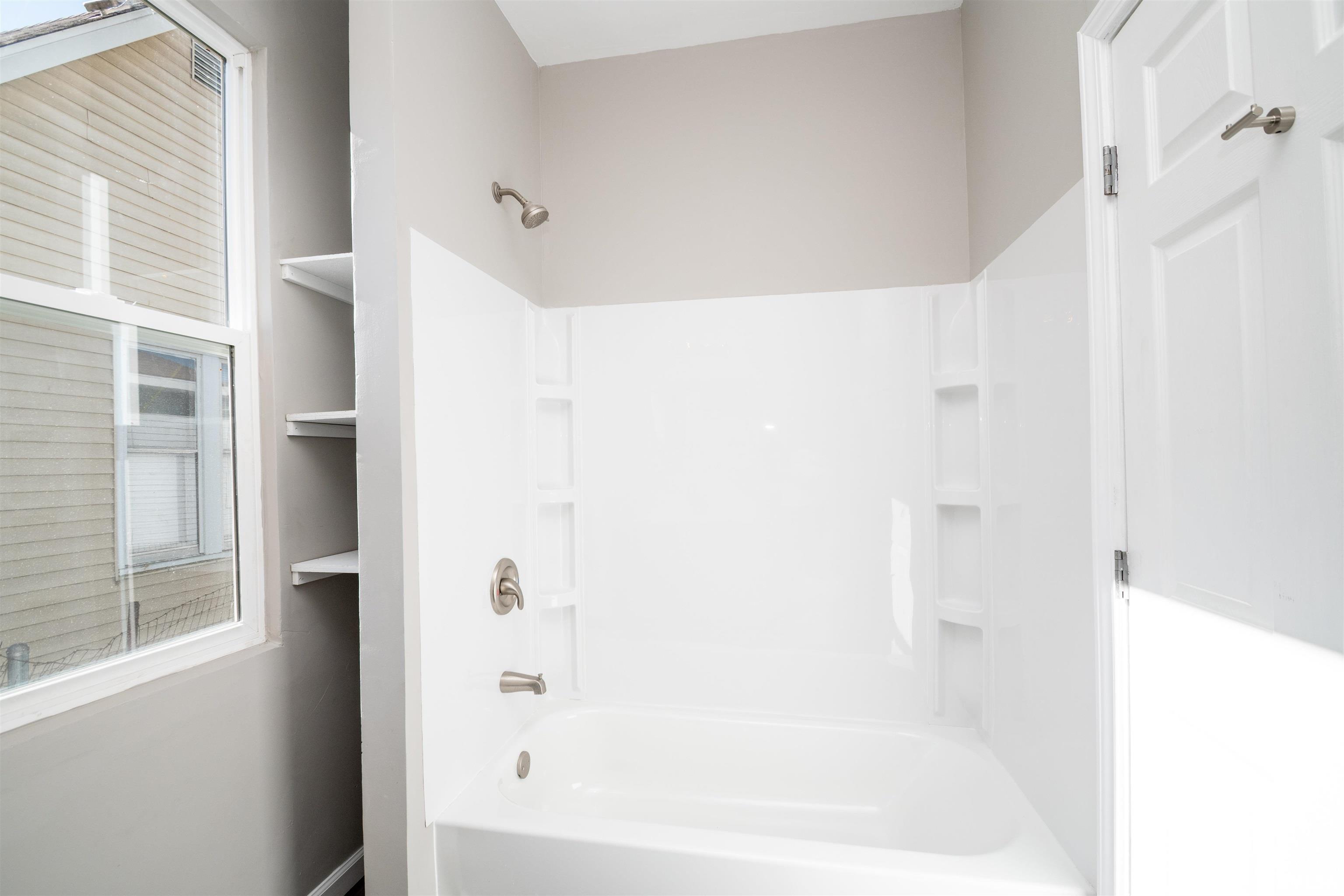 1014 South 3rd Street Pekin, IL 61554 - Photo 26 of 37