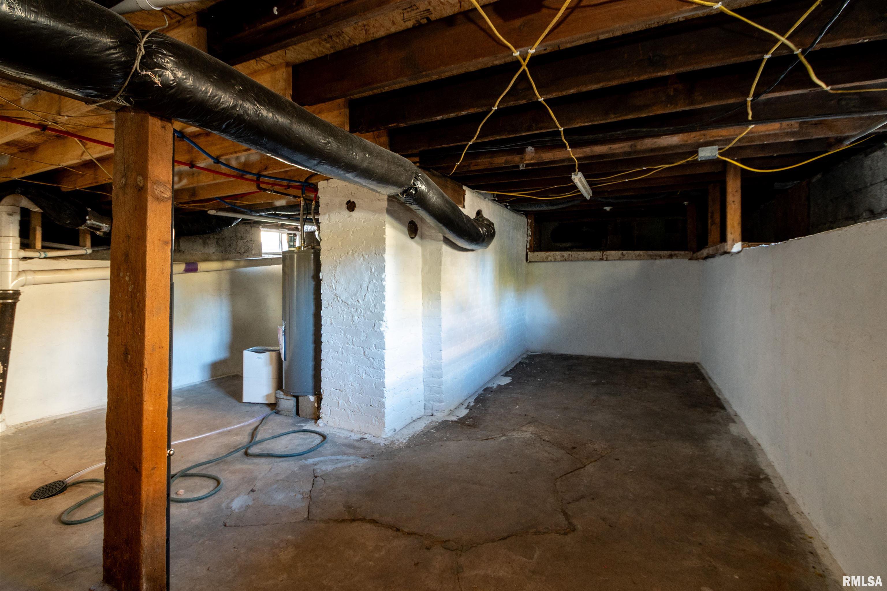 1014 South 3rd Street Pekin, IL 61554 - Photo 31 of 37