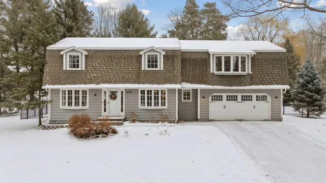 $825,000 | 2650 Kelly Avenue, Orono, MN 55331