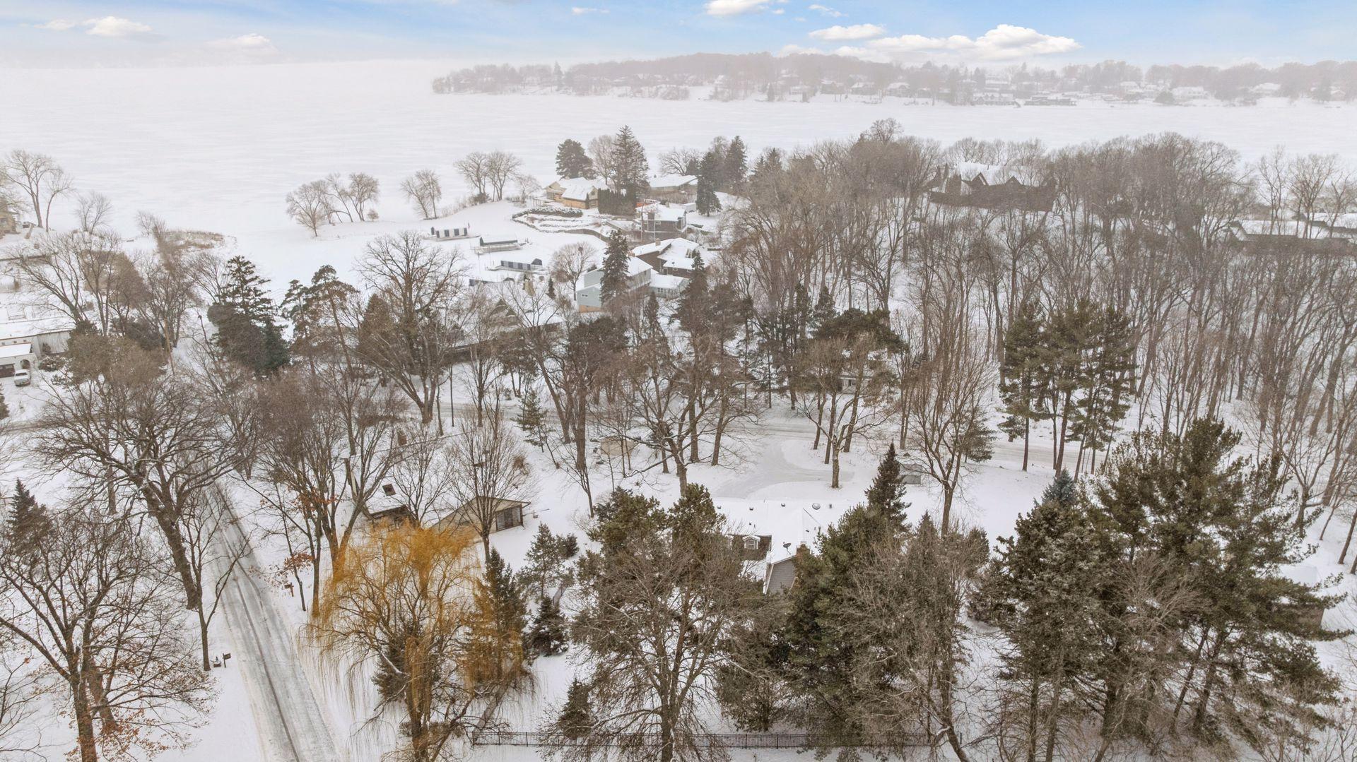 2650 Kelly Avenue Orono, MN 55331 - Photo 6 of 7