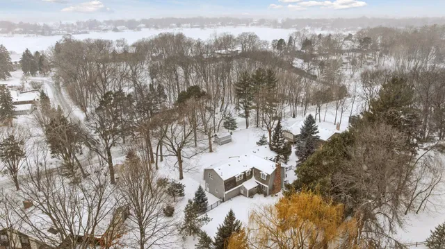 $825,000 | 2650 Kelly Avenue, Orono, MN 55331