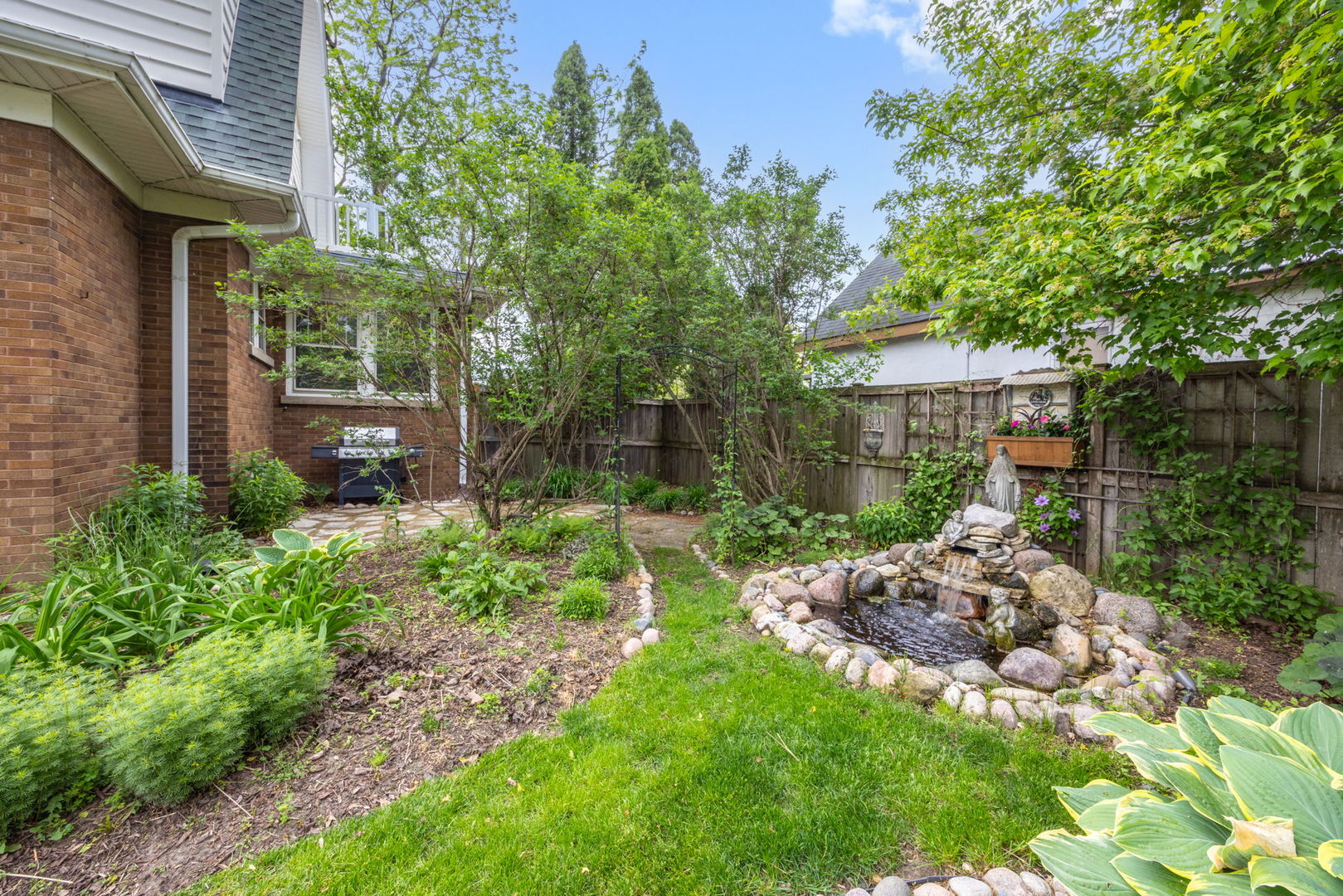 1311 North Richmond Road McHenry, IL 60050 - Photo 23 of 41