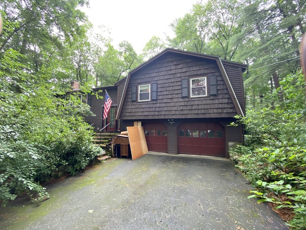 5 Betty Road Walpole, MA 02081 - Photo 2 of 36 Gallery Image 2