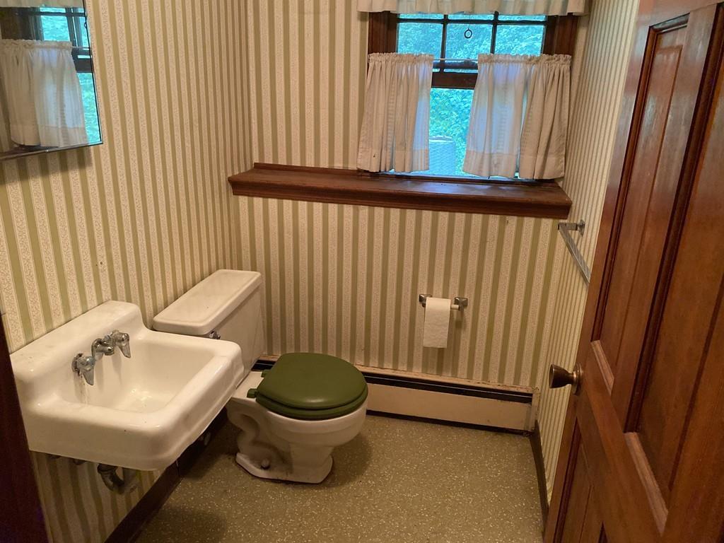 5 Betty Road Walpole, MA 02081 - Photo 24 of 36 Gallery Image 24