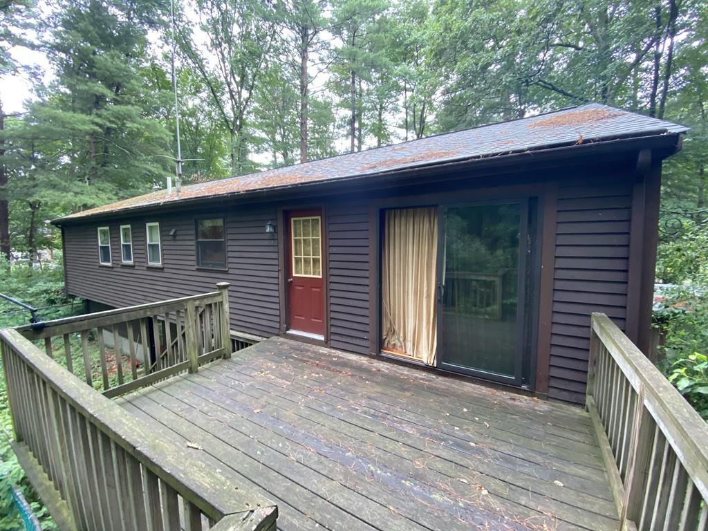 5 Betty Road Walpole, MA 02081 - Photo 4 of 36 Gallery Image 4