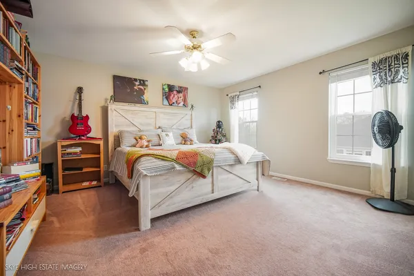 $600,000 | 1286 Dorr Drive, Sugar Grove, IL 60554