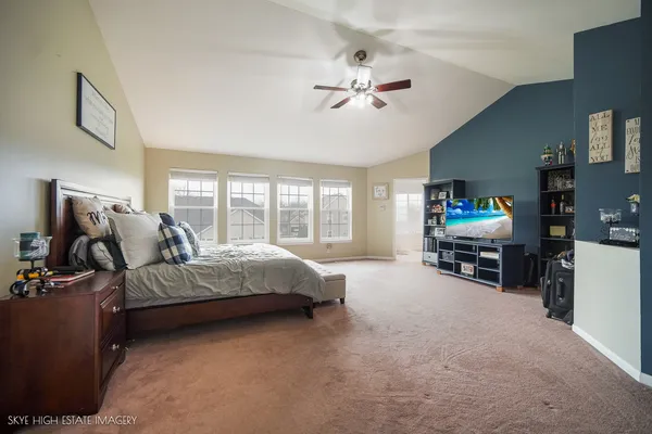 $600,000 | 1286 Dorr Drive, Sugar Grove, IL 60554