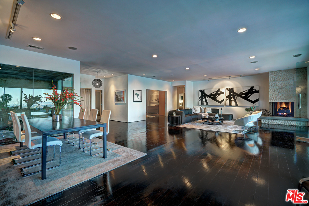 1616 Rising Glen Road Los Angeles, CA 90069 - Photo 6 of 50