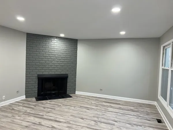 $2,500 | 1010 Denham Place, Schaumburg, IL 60169