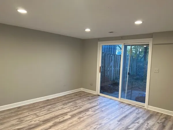 $2,500 | 1010 Denham Place, Schaumburg, IL 60169